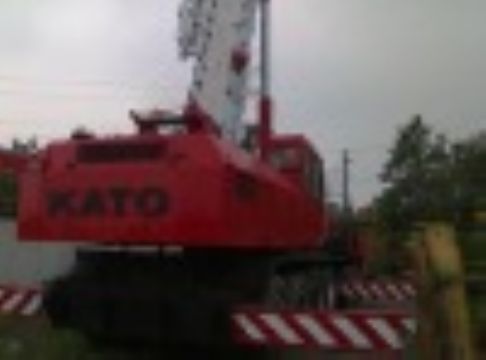 Kato Nk1200 Truck Crane